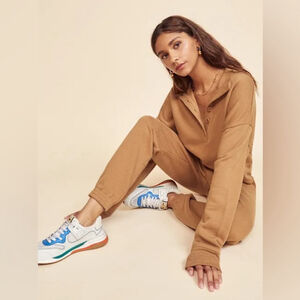 Reformation Jeans Camel Coloured Jogger Pants Comfy Loungewear Minimalist Luxury